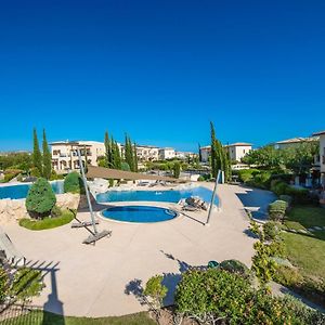 Two-Bedroom Apartment Shared Pool