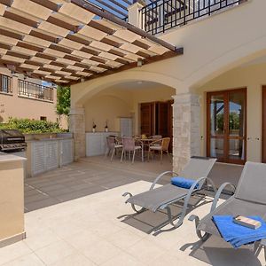 Three-Bedroom Apartment Shared Pool